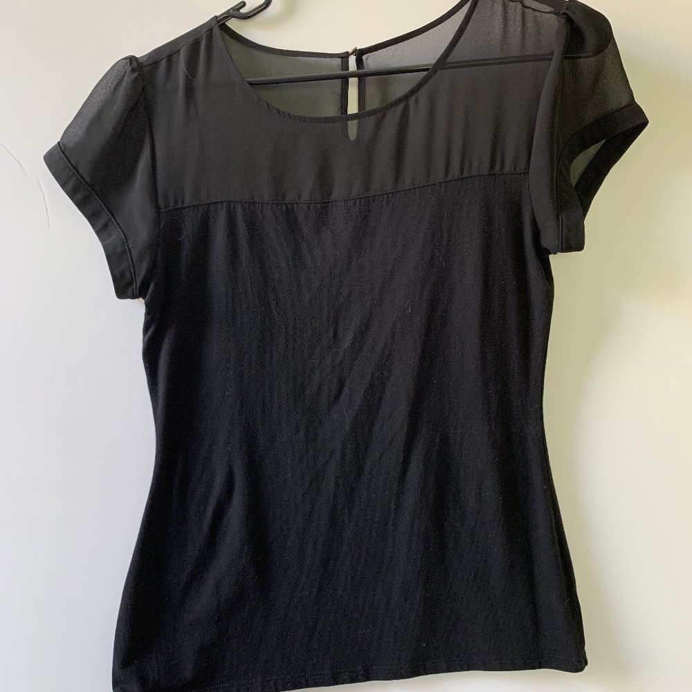 Express – Black Shirt